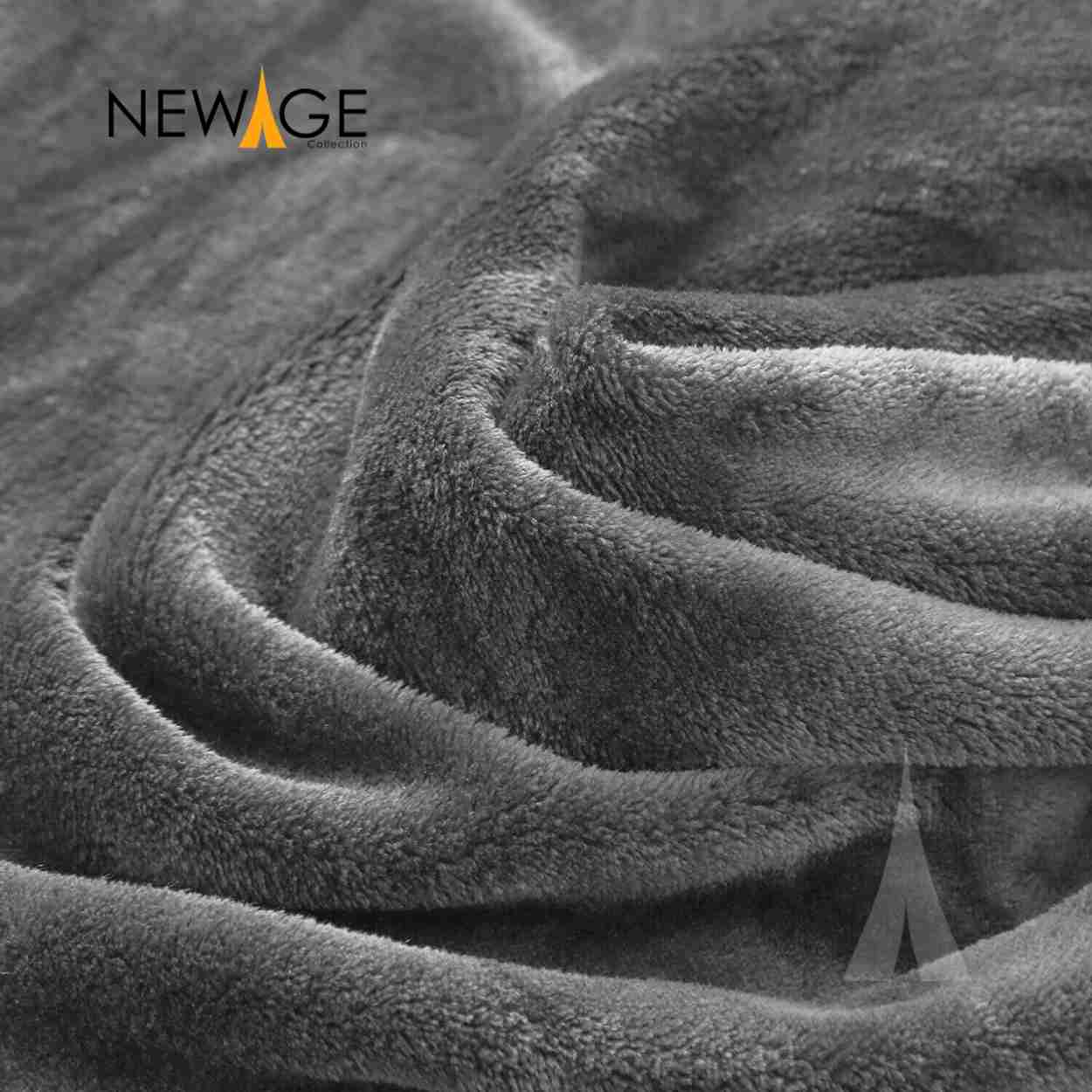 Grey-Fleece-Blanket-2.jpg
